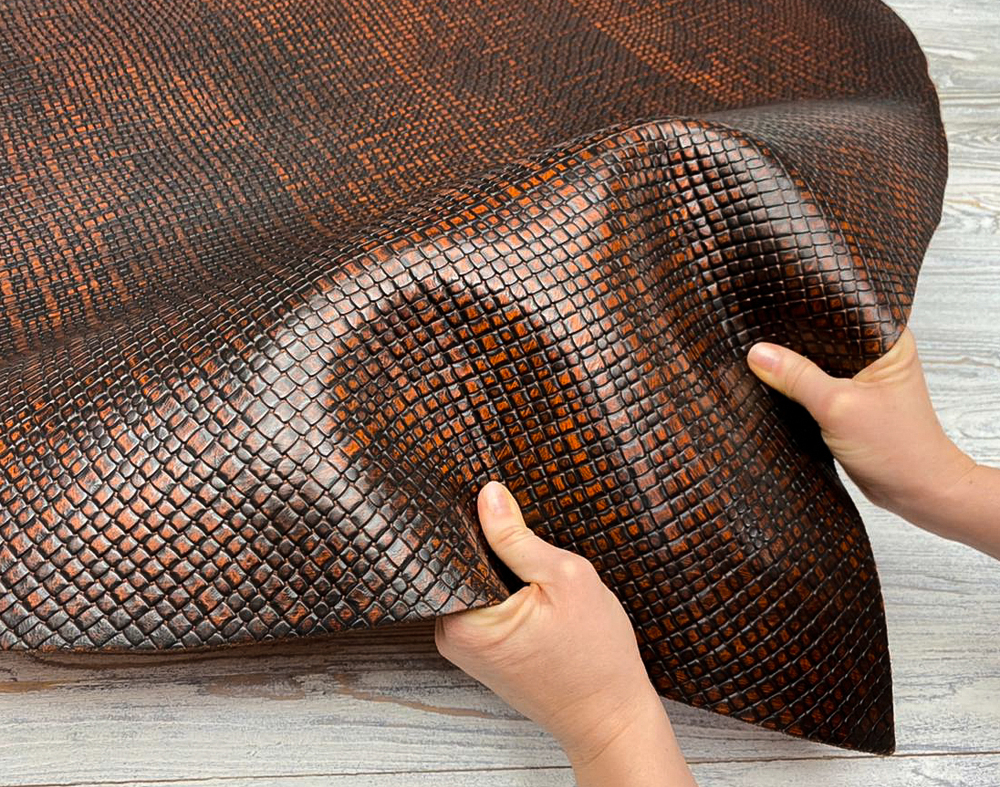 Тречиа Олд цв. Оранжевый / Treccia old Arancio, толщ. 3,5+ мм, ременная кожа