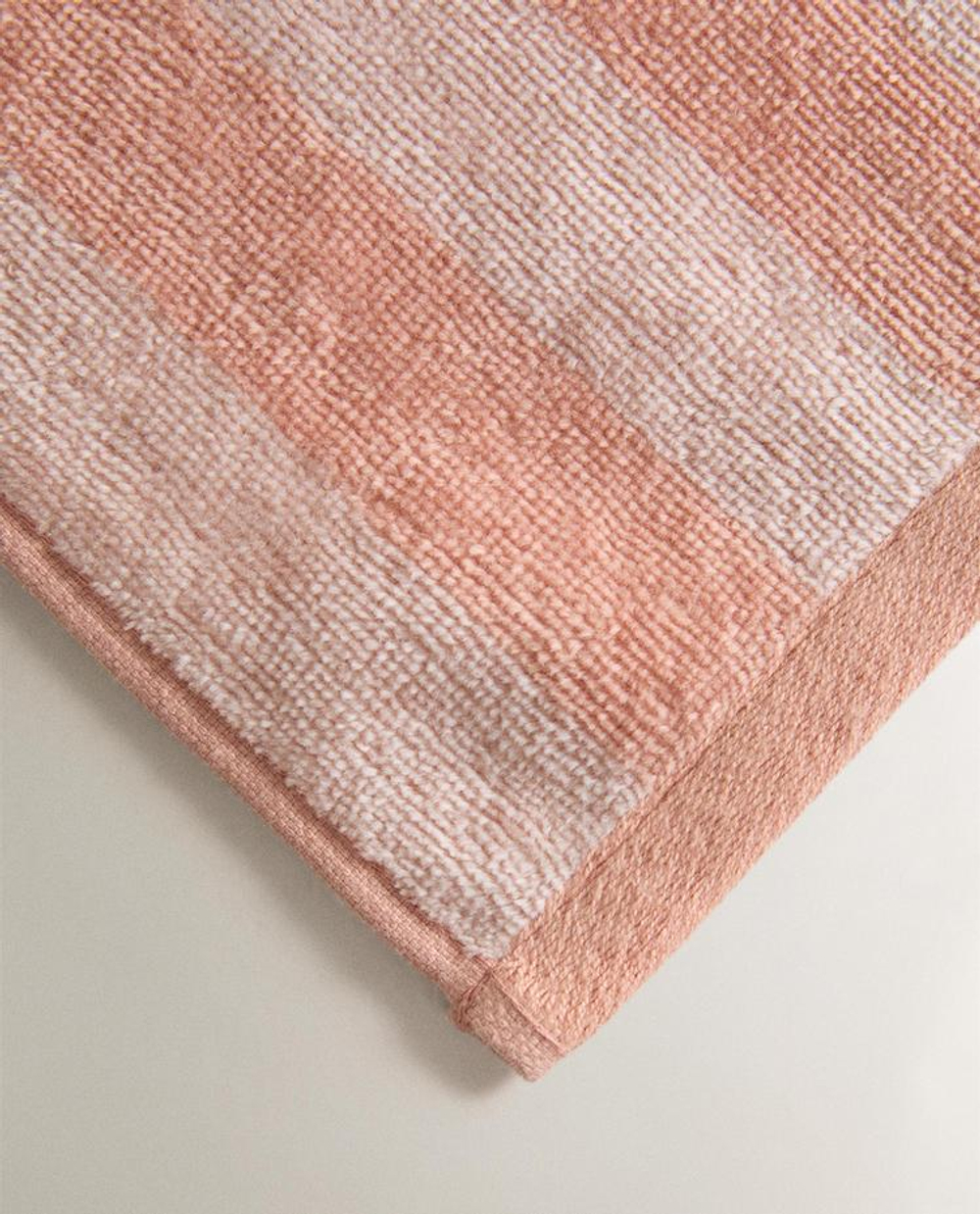 ZARA HOME ДЕТСКОЕ ПОЛОТЕНЦЕ «ЕДИНОРОГ», РОЗОВЫЙ