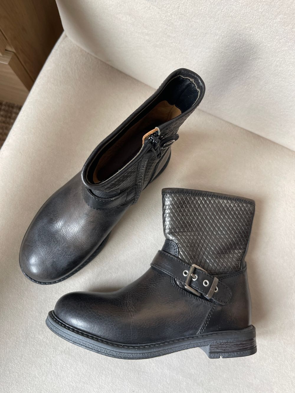 Новые сапоги Zecchino D`oro, 30