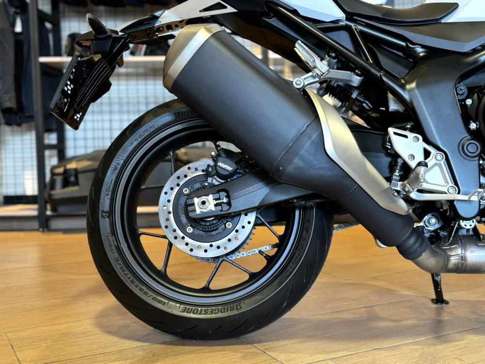 Honda CB 1000 Hornet, 2026