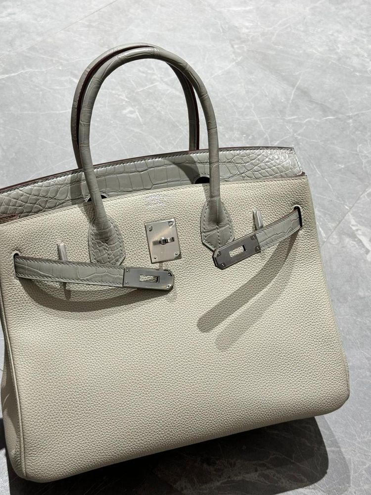 Сумка Hermes из кожи крокодила 30 см Сумка Hermes из кожи крокодила 30 см