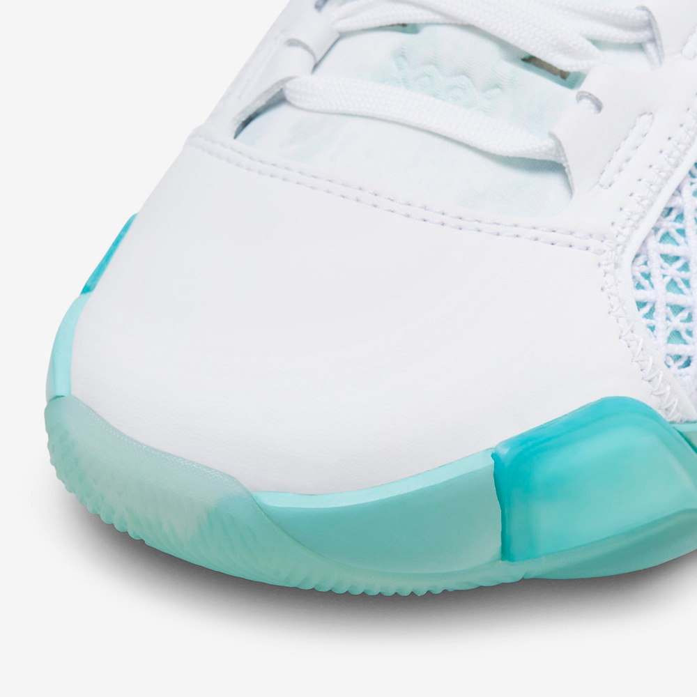 Сколько стоят Air Jordan 38 Guo Ailun