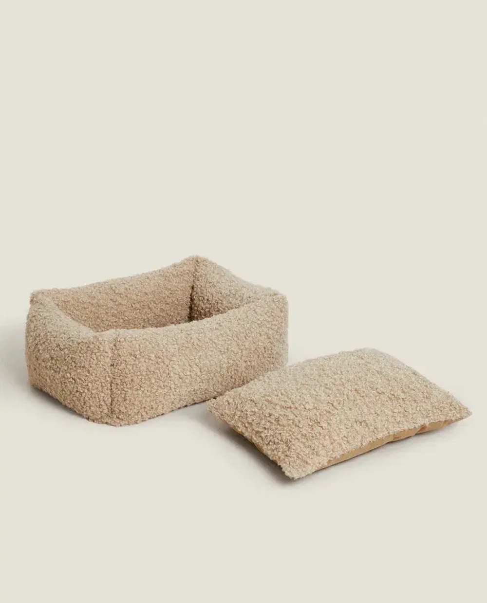 ZARA HOME ЛЕЖАНКА ДЛЯ ДОМАШНИХ ЖИВОТНЫХ ИЗ ИСКУССТВЕННОЙ ШЕРСТИ