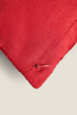 ZARA HOME ВЯЗАНЫЙ ЧЕХОЛ ДЛЯ ДЕКОРАТИВНОЙ ПОДУШКИ, КРАСНЫЙ