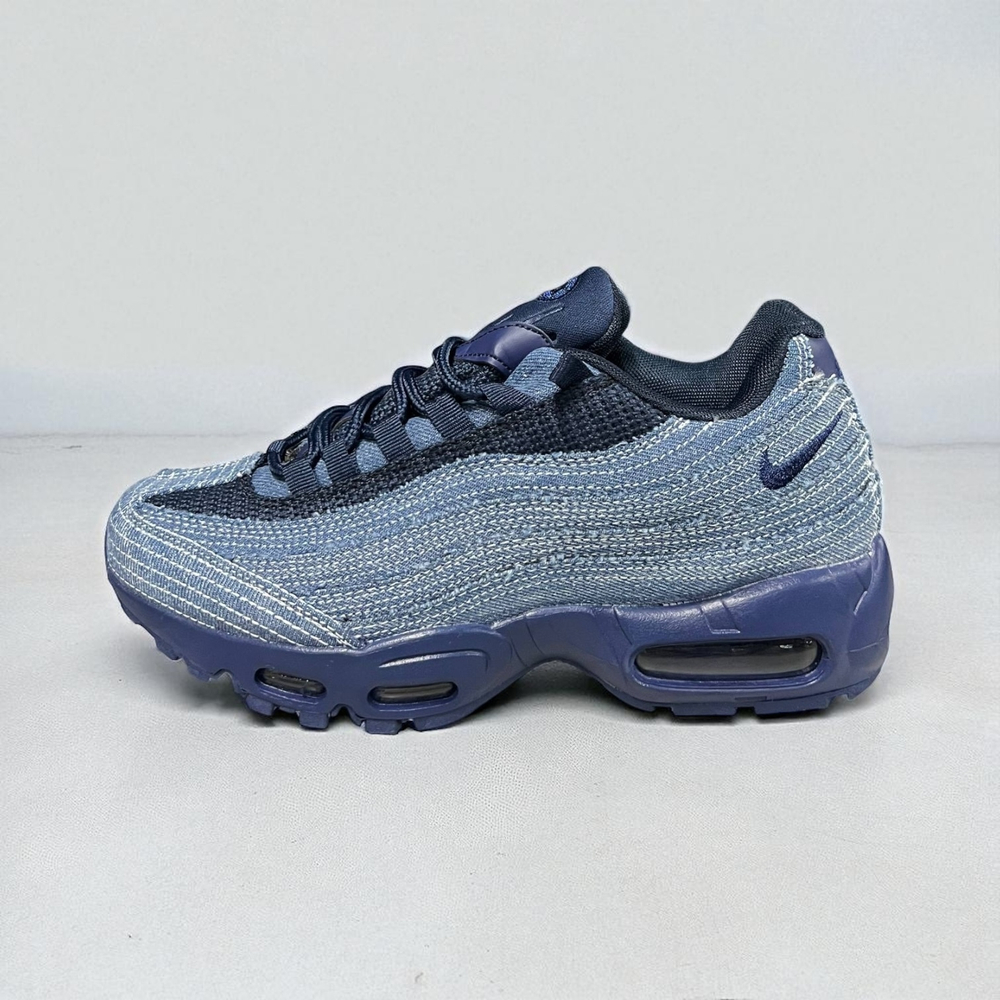 Levi's x Nike Air Max 95 • Obsidian