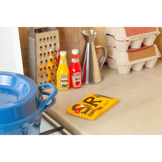 Набор из солонки и перечницы corner shop,  ketchup mustard