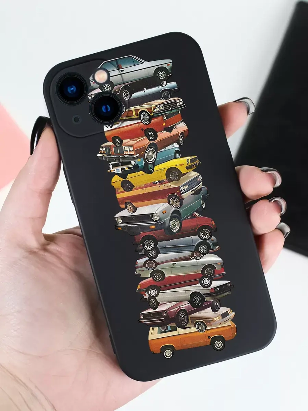 Чехол на iPhone 15 с принтом