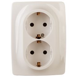 Розетка ЭРА Серия 12 12-2108-02 2X2P+E Schuko со шторками 16A-250В IP20 слоновая кость | Эра 12
