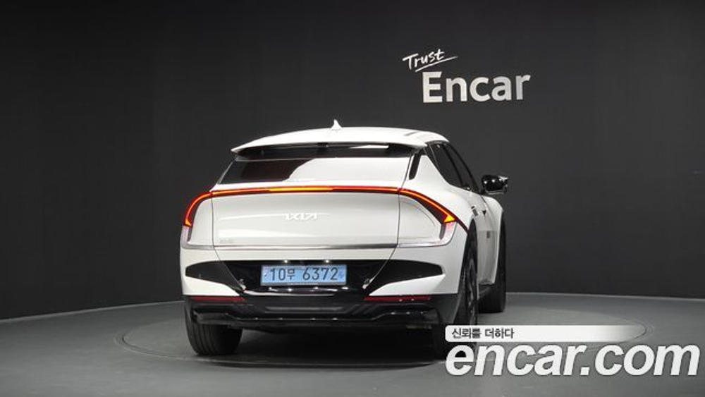 KIA EV6 Long Range 2WD — 2025