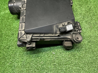 Корпус воздушного фильтра Mercedes C w205 (14-23)