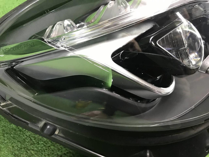 Фара правая Mercedes E W212 (13-16) LED В сборе