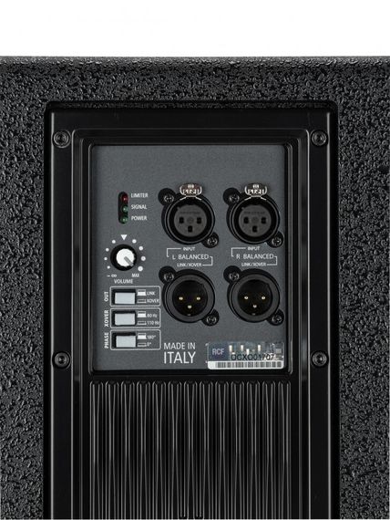 RCF SUB 702-AS II активный сабвуфер, 700Вт, динамик 12 дюймов