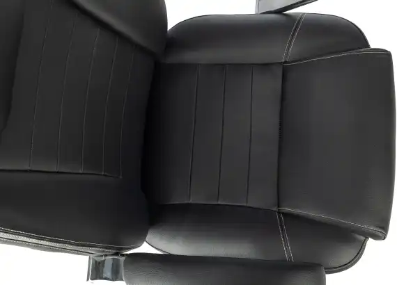 Кресло руководителя Бюрократ T-9923SL черный кожа крестов. металл хром