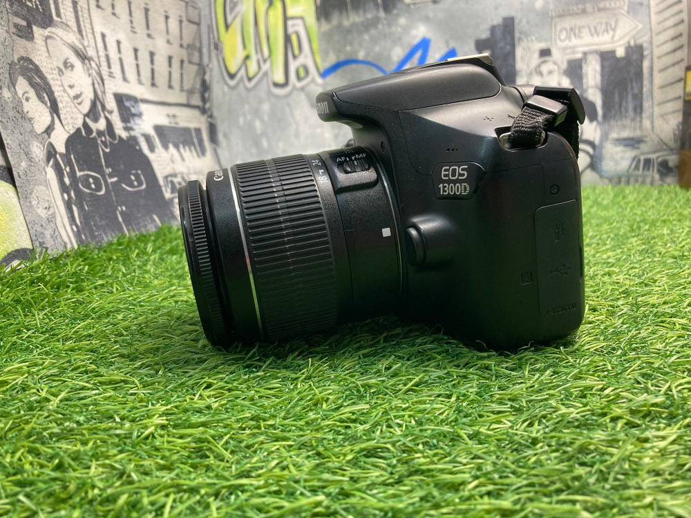 Canon 1300D kit 18-55mm III 14.100 кадров