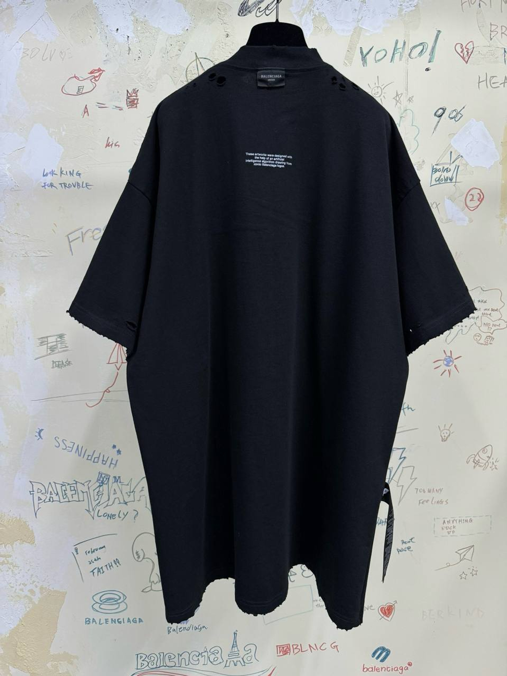 Футболка Balenciaga