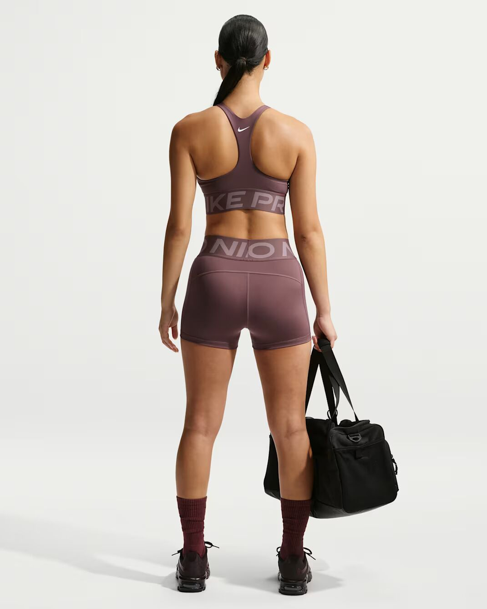 Nike Pro Sculpt Женский спортивный бюстгальтер со средней поддержкой и вставками - NIKE
