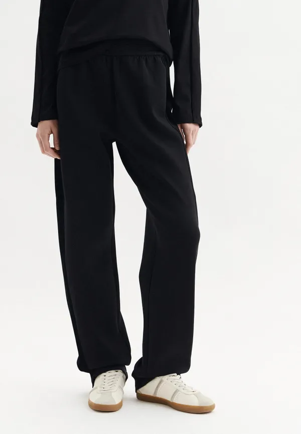 Брюки женские EMPORIO ARMANI