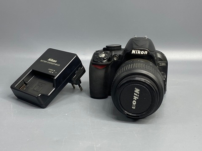 Nikon D3100 kit 18-55mm 86.500 кадров