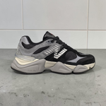 New Balance 9060 • Black Gray