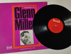 Винтажная виниловая пластинка LP Memories On Glenn Miller (Germany 1970) In The Mood