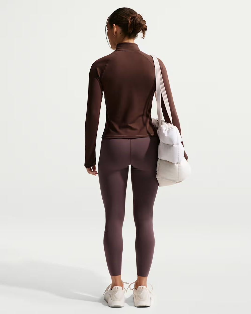 Nike Женская куртка с длинными рукавами - NIKE