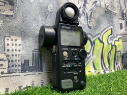 Sekonic L-758D