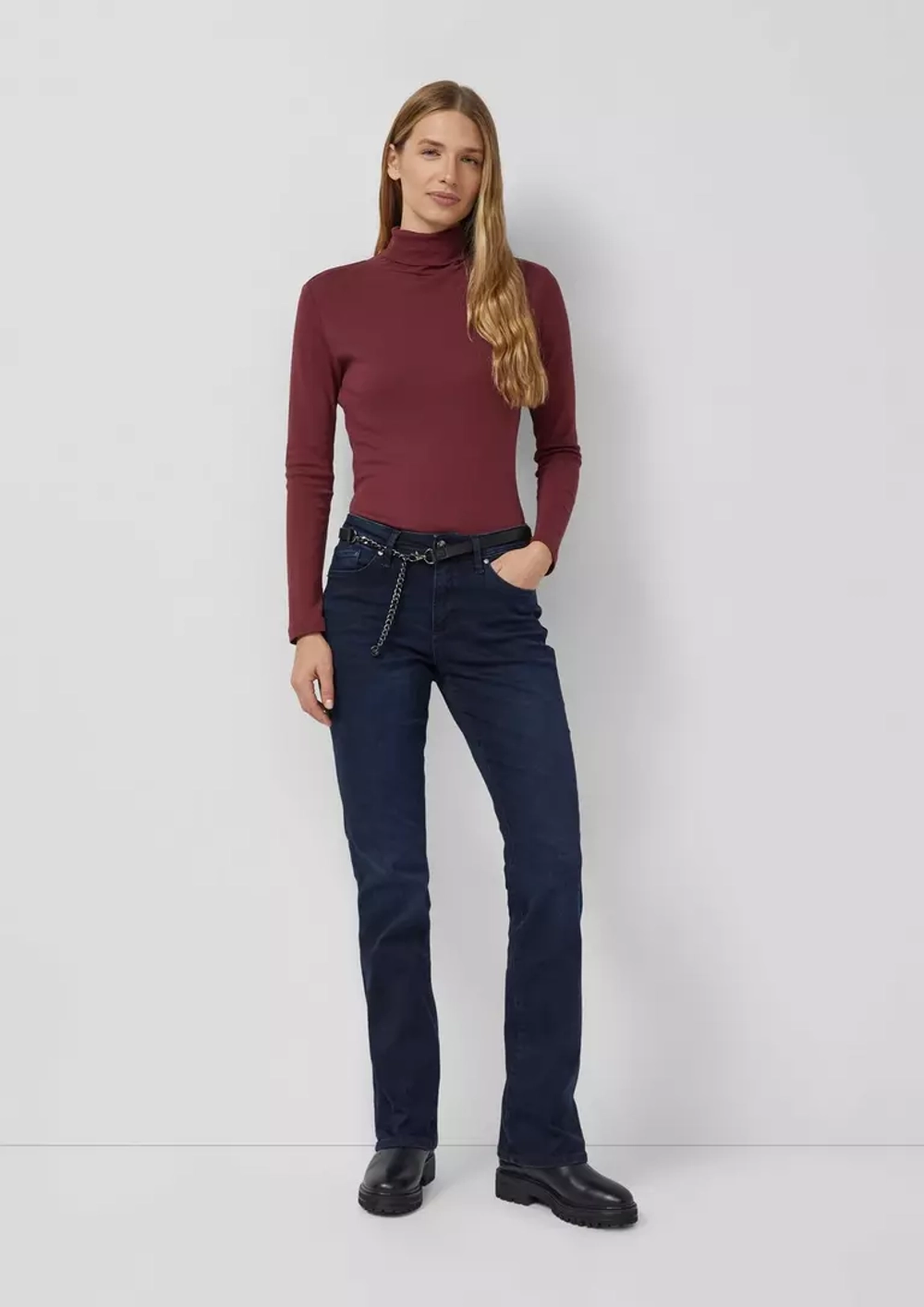 ДжинсыBootcut s.Oliver