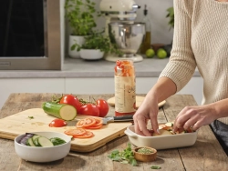 KitchenAid Керамическое блюдо 26x15,5x6,5 см + крышка миндальный крем EAN 4894871028623