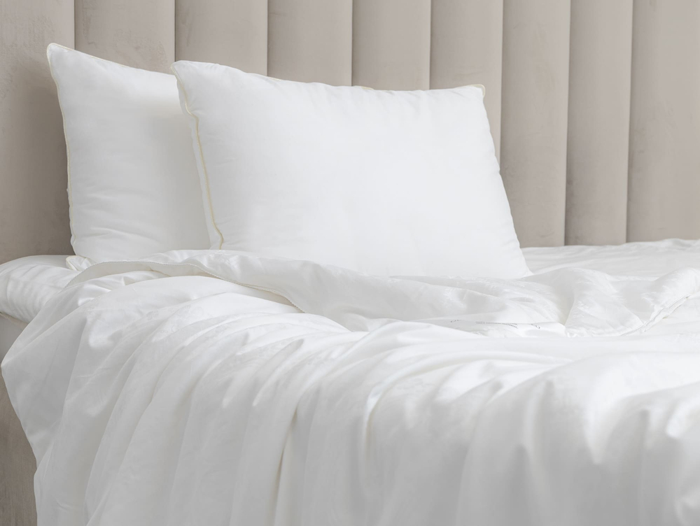 Одеяло шелковое всесезонное 140x205 Luxe Dream Grace Silk