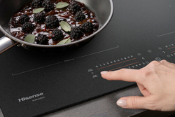 Индукционная варочная панель Hisense HI6442MSCWF