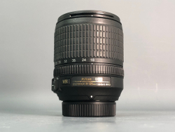 Nikon 18-105mm 3.5-5.6G AF-S ED DX VR Nikkor
