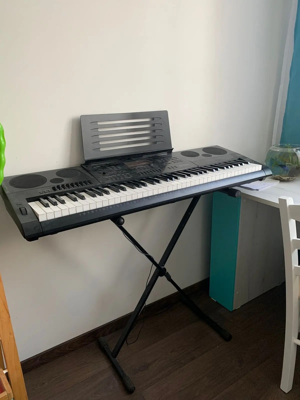 Синтезатор casio wk 7600 76 клавиш б/у
