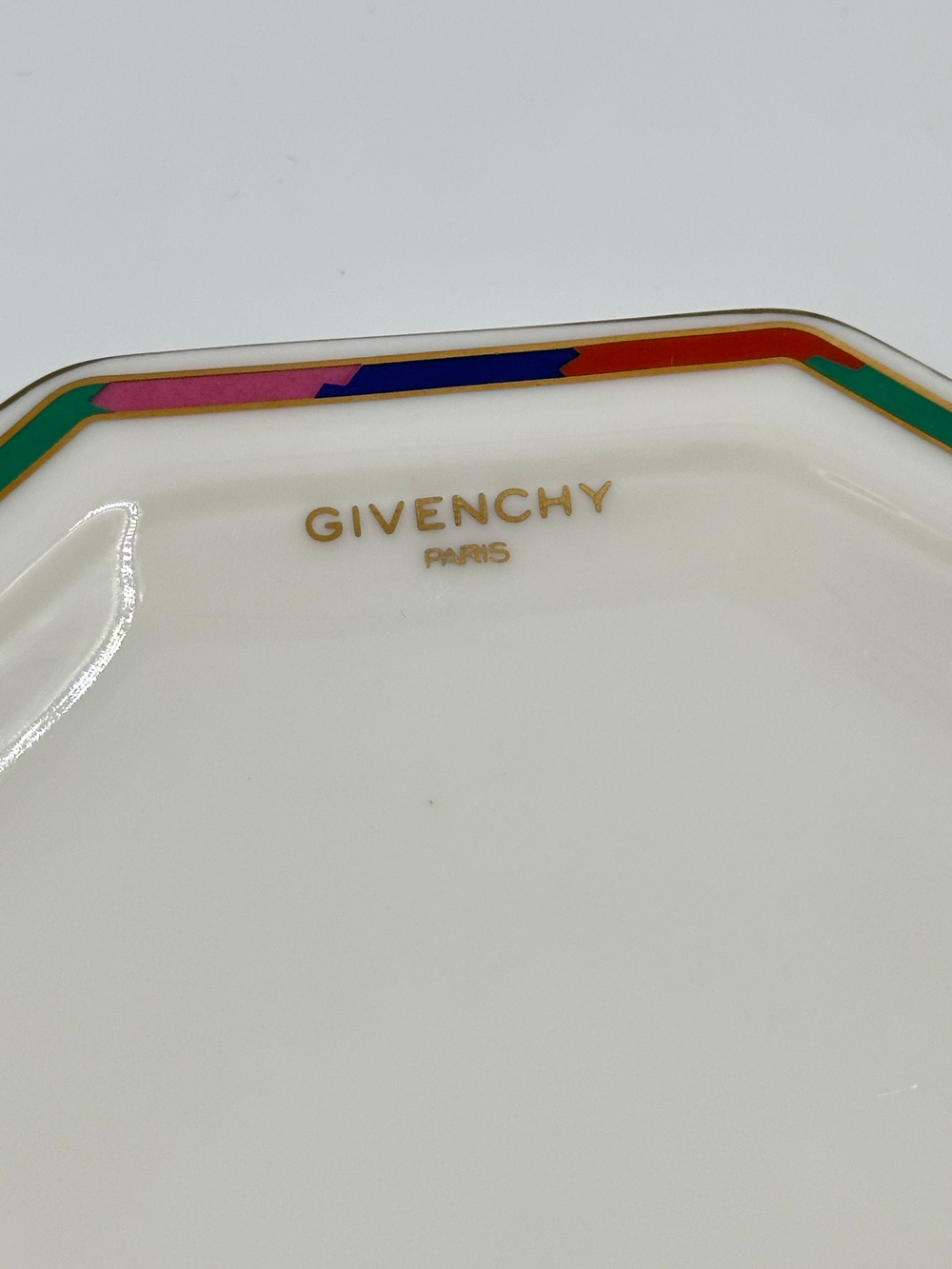 Блюдце Givenchy by Yamaka