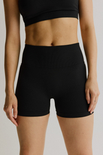 Короткие легинсы Seamless DryMove™ со сборками - H&M