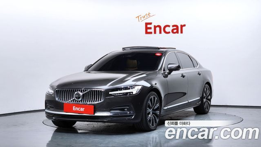 Volvo S90 B5 — 2023