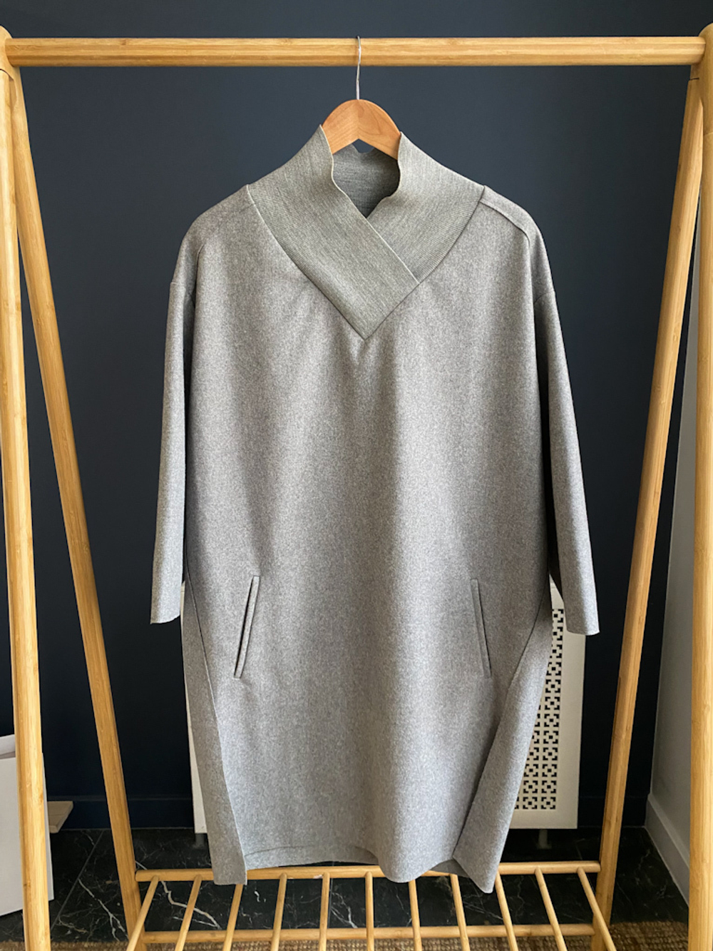 Шерстяное платье Acne Studios, S
