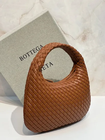 Сумка Bottega Veneta "Veneta"