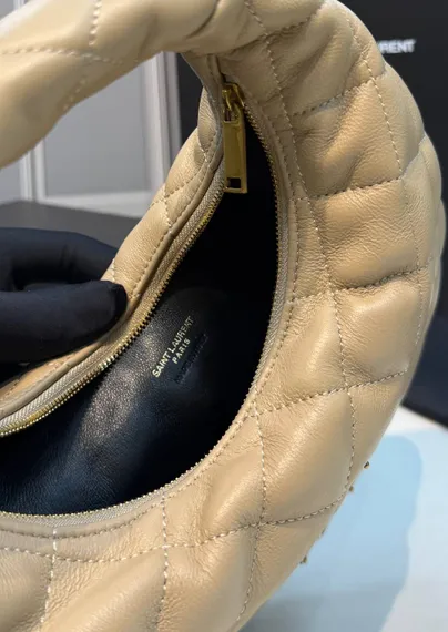 Сумка Saint Laurent ICARINO in quilted nappa