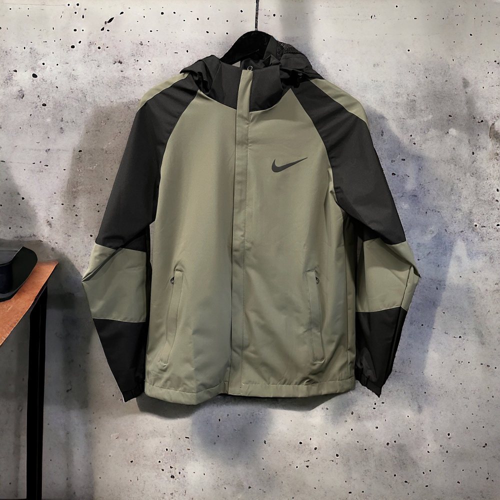 Куртка Nike #7 • Черный-хаки
