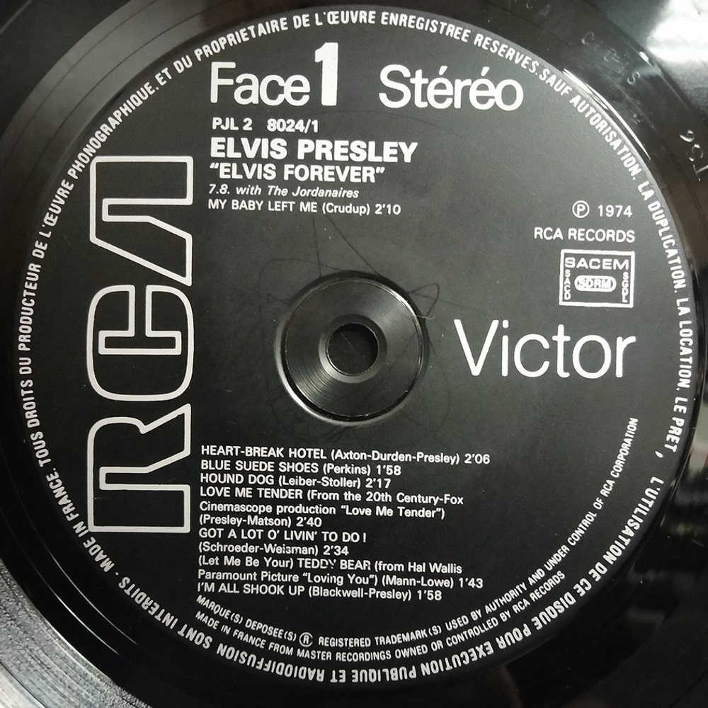 Elvis Presley / Elvis Forever (32 Hits And The Story Of A King)(2LP)