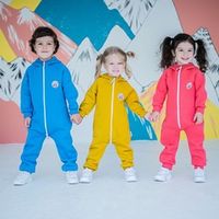 Комбинезон с клапаном и капюшоном "Яркий коралл" утепленный