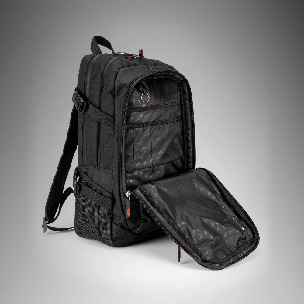 Рюкзак Venum Challenger Pro Evo Black/Red