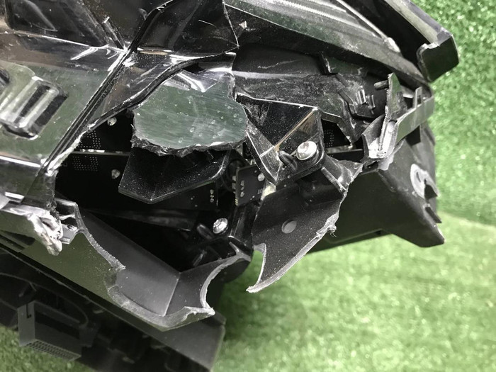Битая Фара левая Geely Atlas Pro (2021-н.в.) LED