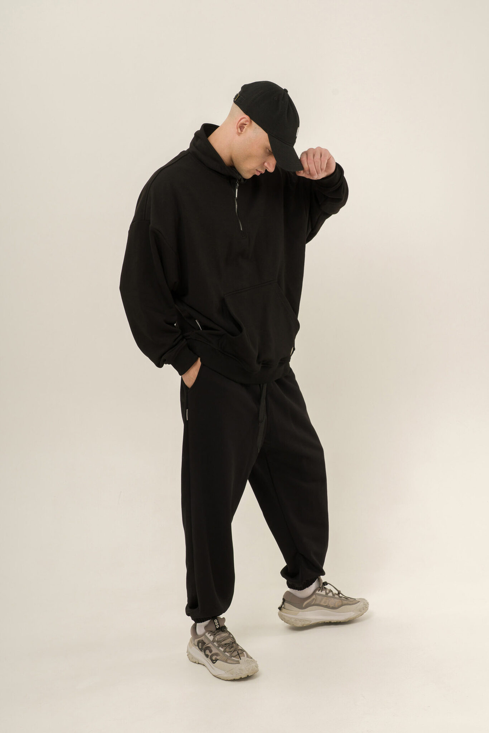 Толстовка KUL'TURA "HALF ZIP" Черный