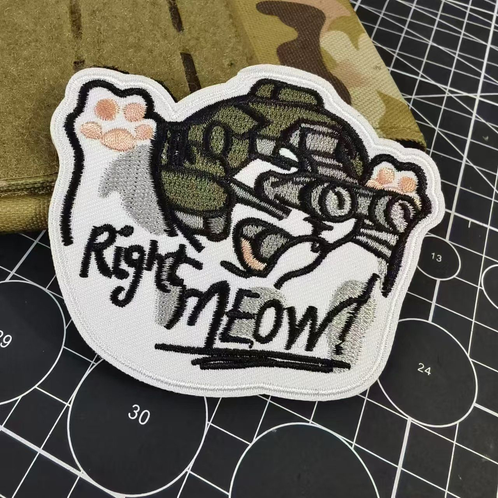 Патч "Right Meow"