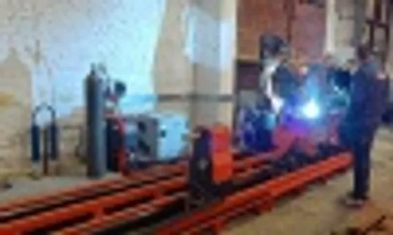 Вращатель сварочный с подвижной пневмопинолью, Robaxis