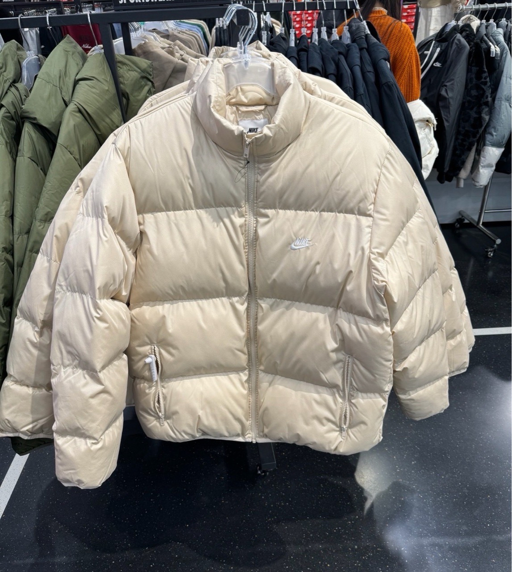 Пуховик Nike Sportswear Club Beige