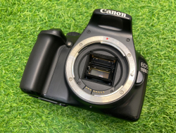 Canon 1100D kit 18-55mm 3.5-5.6 III 35.000 кадров