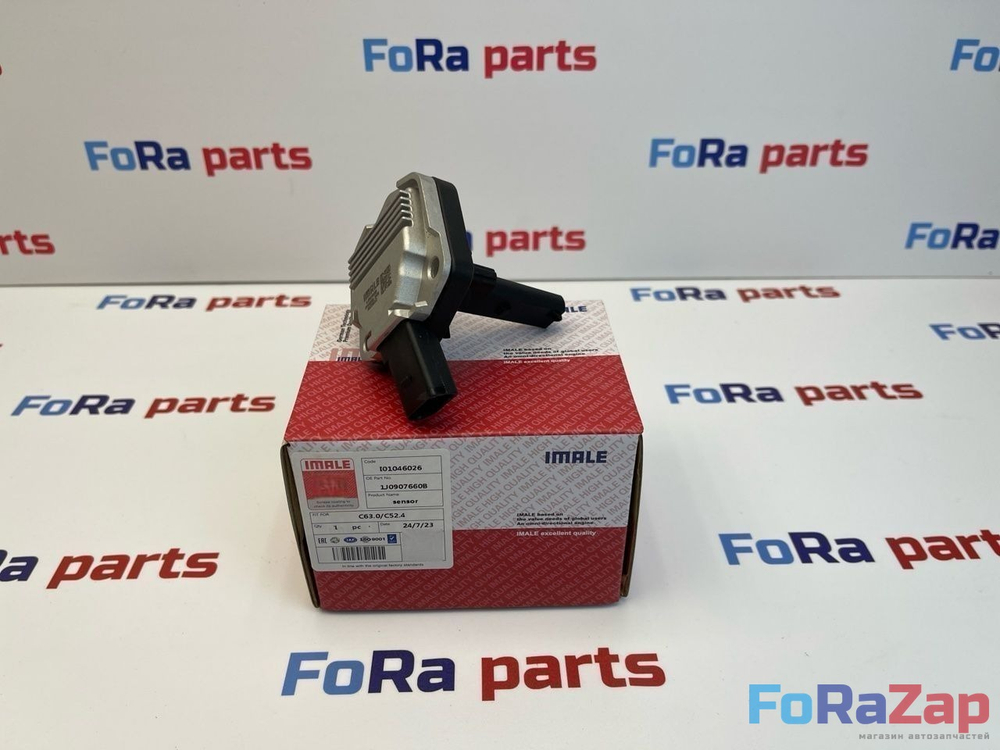 Датчик уровня масла VW VAG 1J0907660B