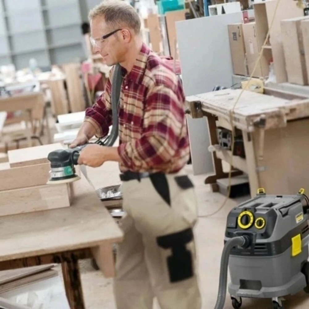 Строительный пылесос Karcher NT 30/1 Tact Te L 1380Вт (уборка: сухая/влажная) серый